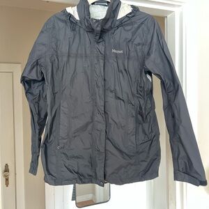 Black Jacket Marmot waterproof